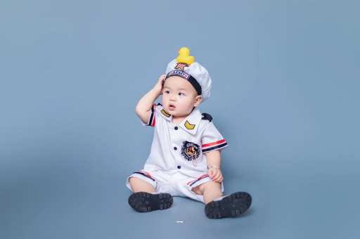 代怀包生男孩机构五个月宝宝大便酸臭